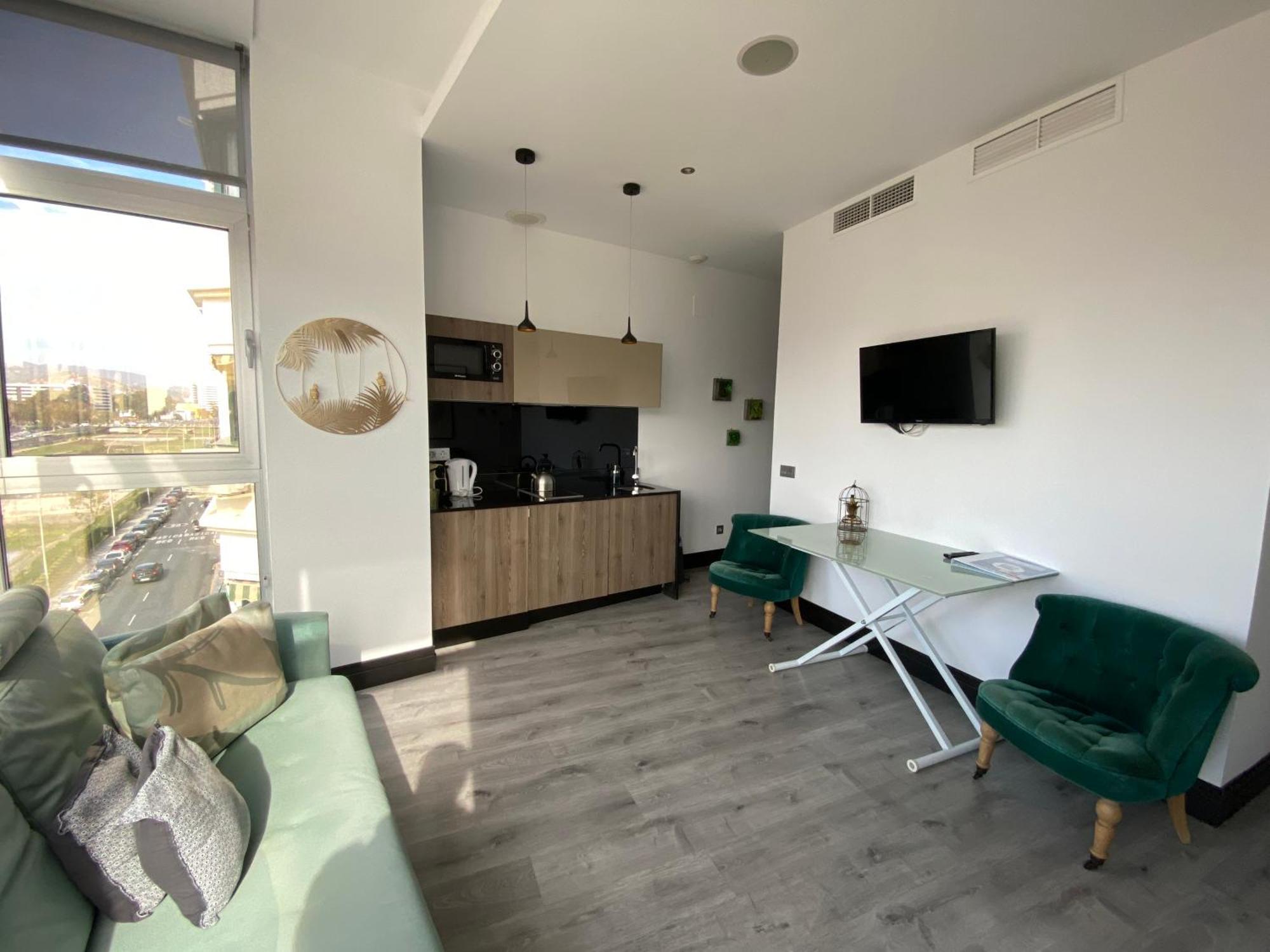 Stay U-Nique Apartments Rosaleda Málaga Dış mekan fotoğraf
