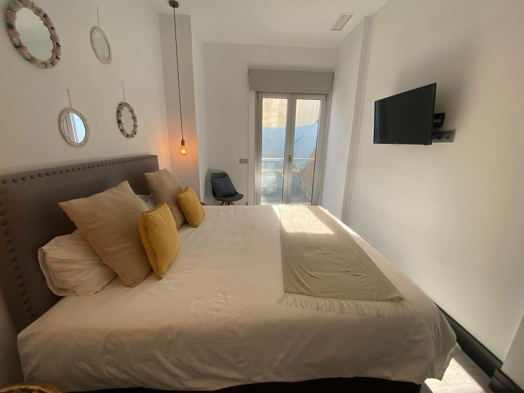 Stay U-Nique Apartments Rosaleda Málaga Dış mekan fotoğraf